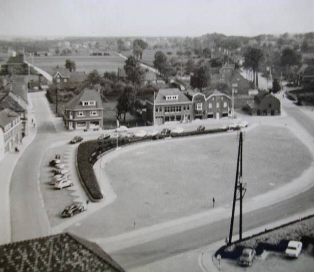 Opglabbeek centrum na 1958 (aanleg parking met park op dorpsplein).